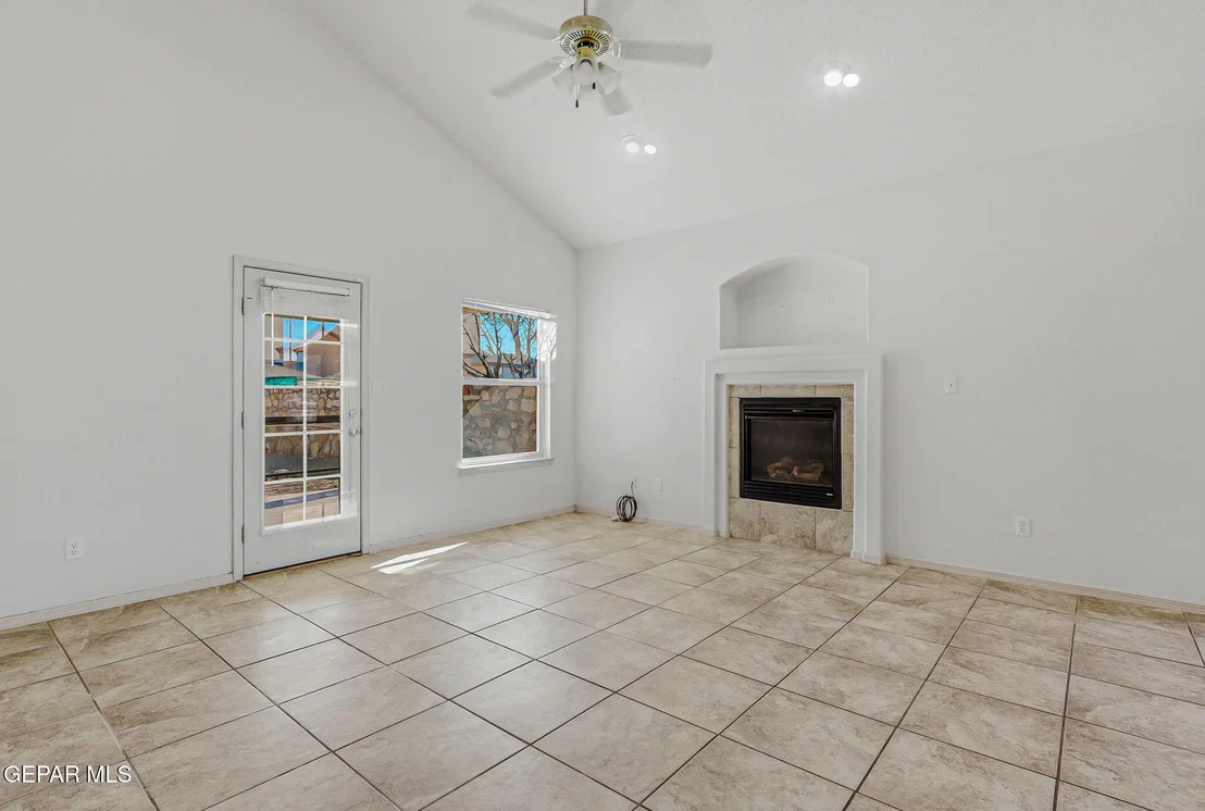 Photo of 10794 AARON Street