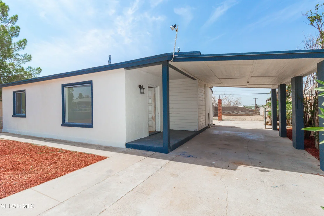 Photo of 7702 HERMOSILLO Drive