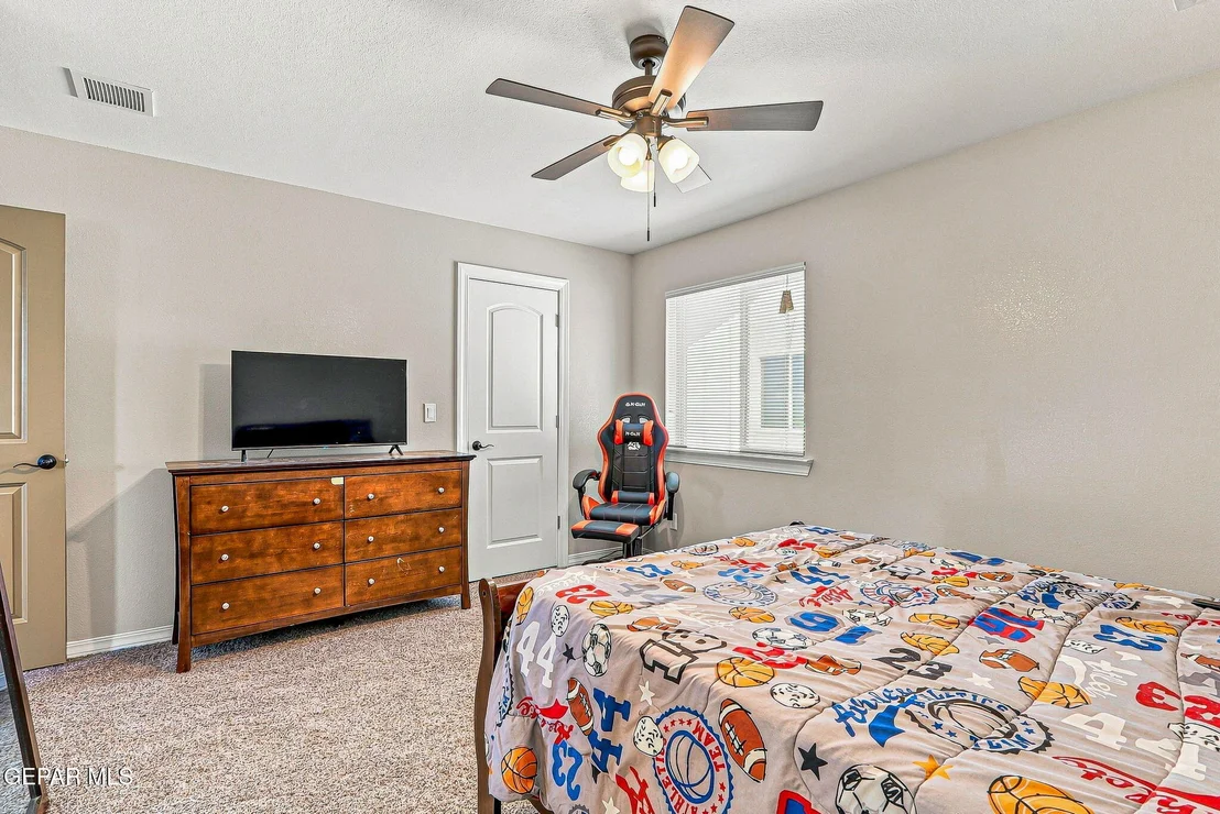 Photo of 2156 THOMAS LACKLAND Street