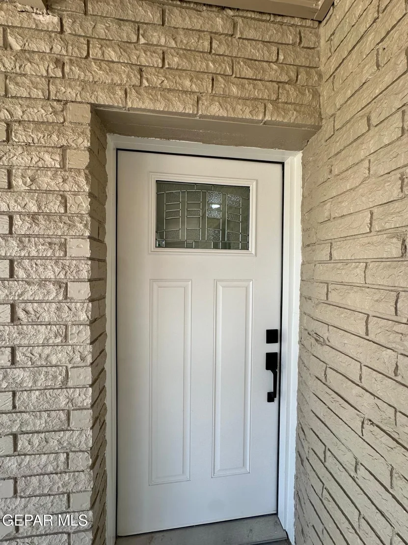 Photo of 5018 Flower Drive