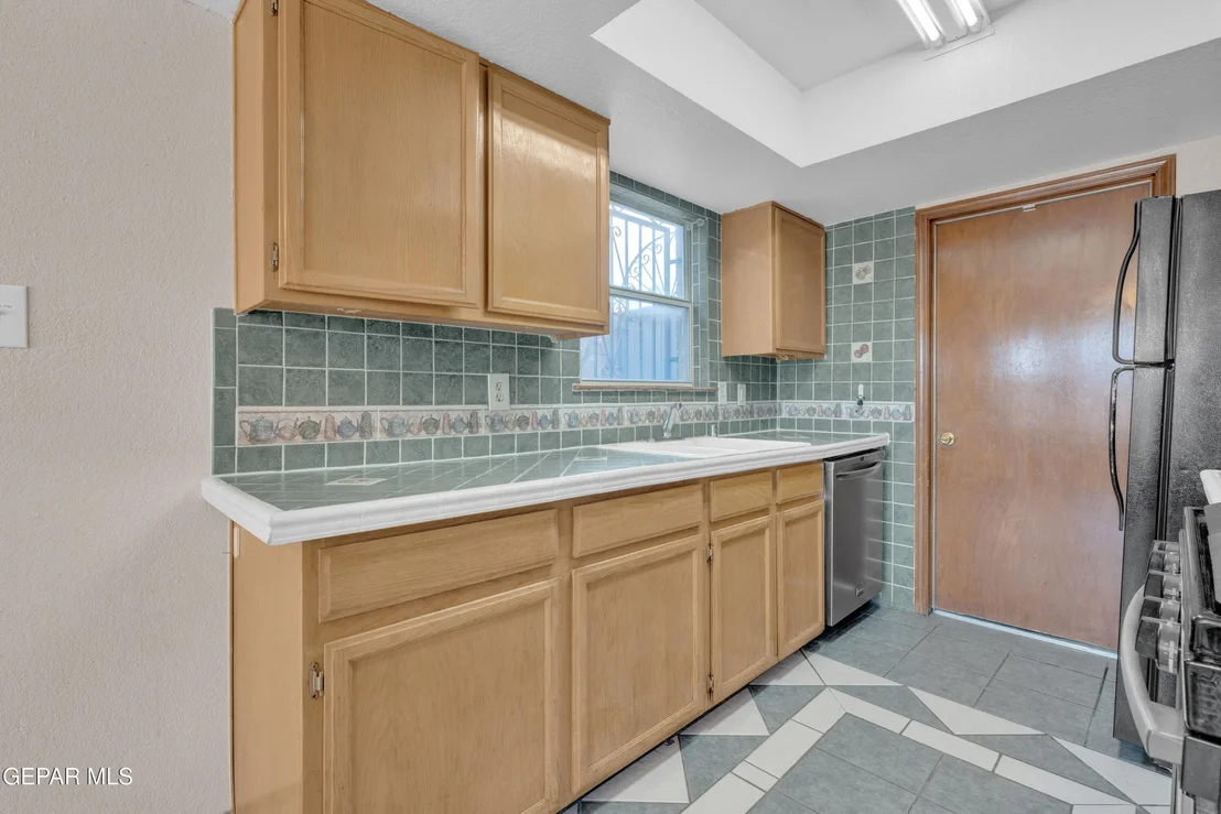 Photo of 12176 JOSE CISNEROS Drive