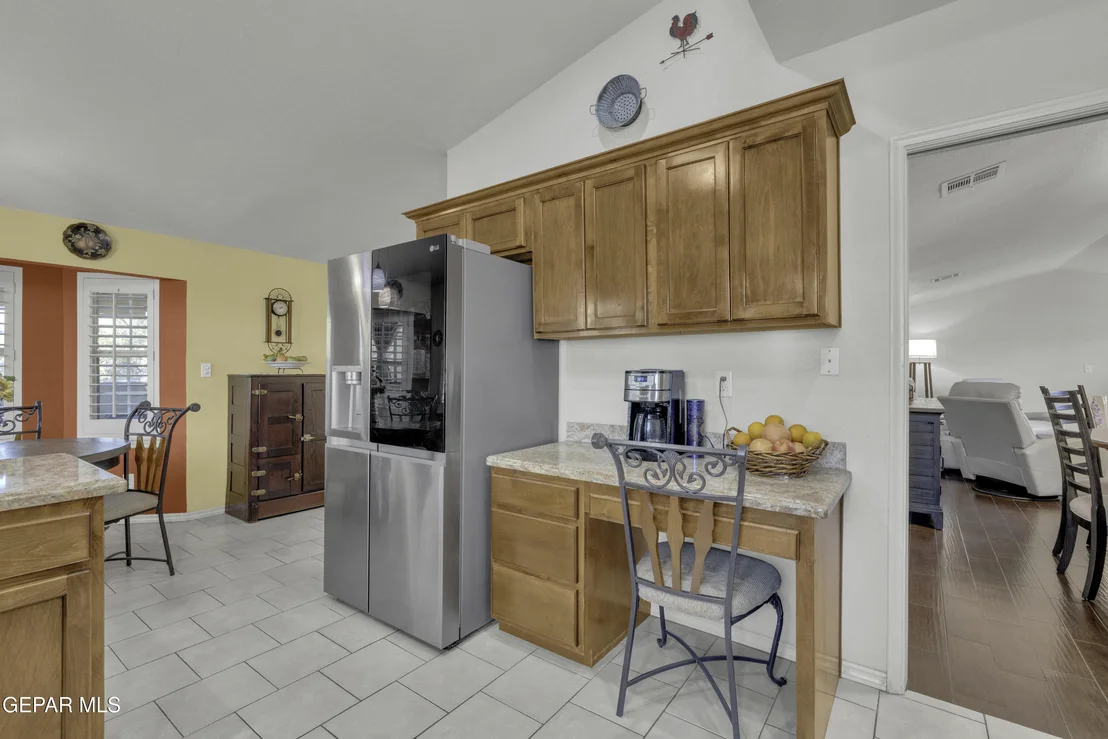 Photo of 801 MONTCLAIR Drive