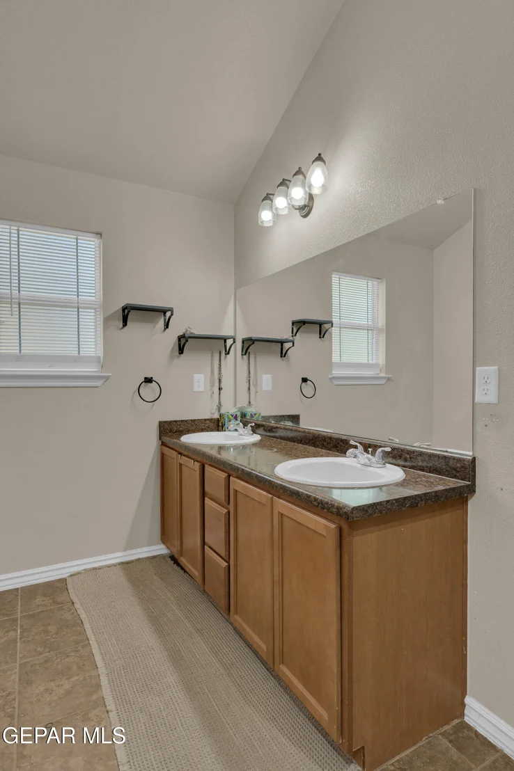 Photo of 6924 CACTUS THRUSH Drive