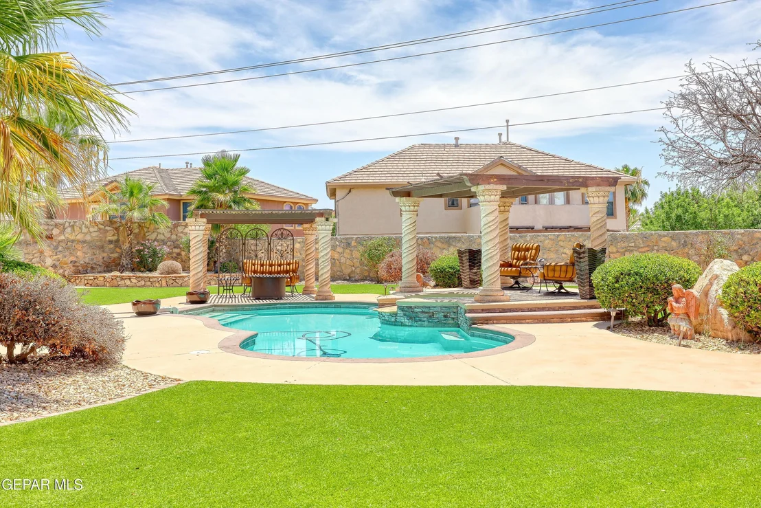 Photo of 1361 GATE Place