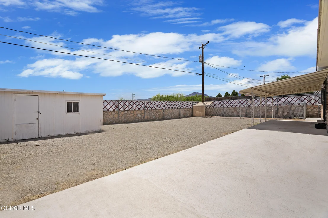 Photo of 5832 DEARBORNE Drive