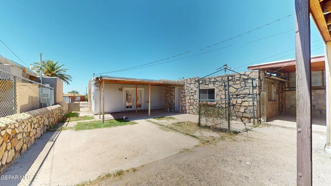 Photo of 3729 MEMPHIS Avenue