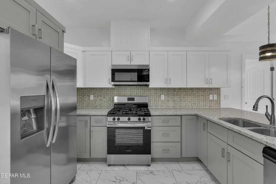 Photo of 6203 SPOTTED EAGLE Drive