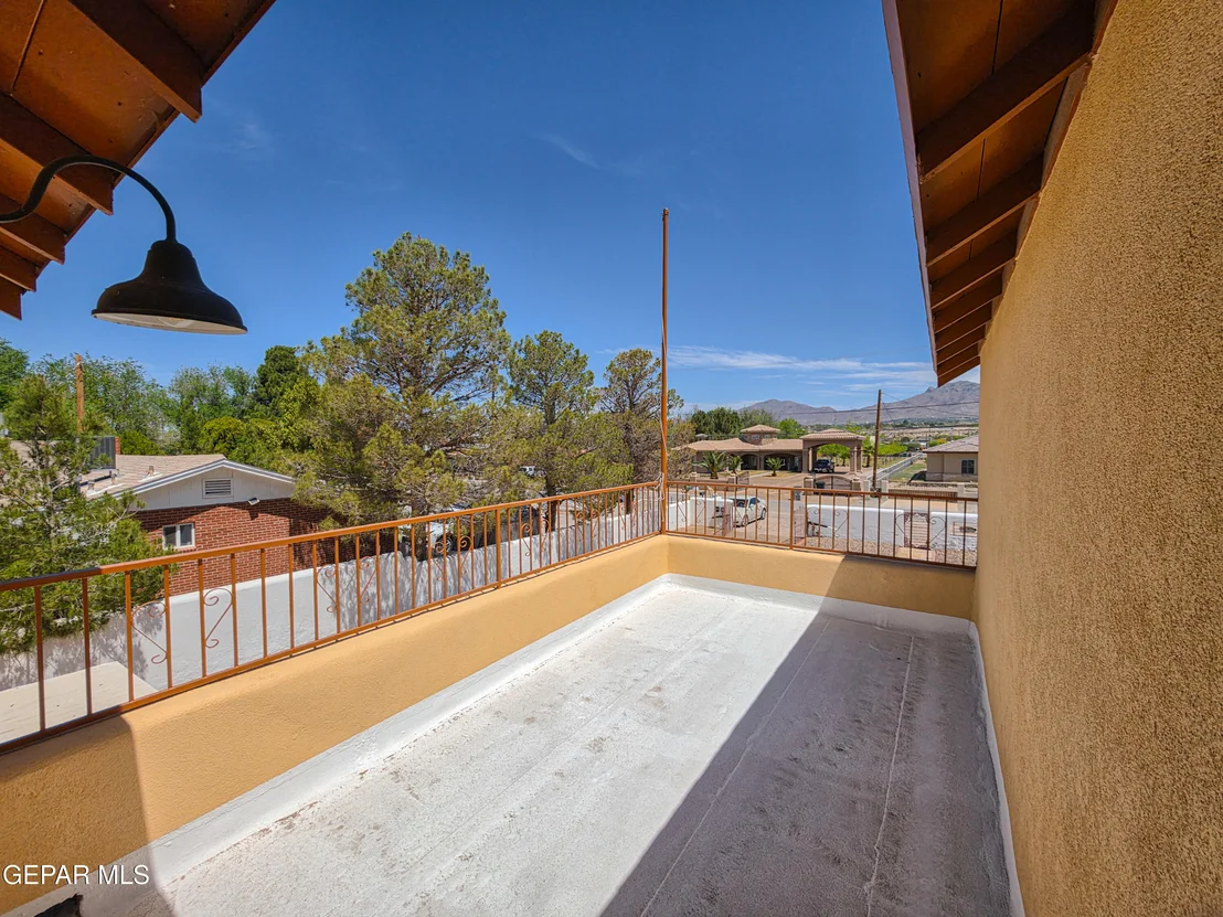 Photo of 4037 EMORY Road
