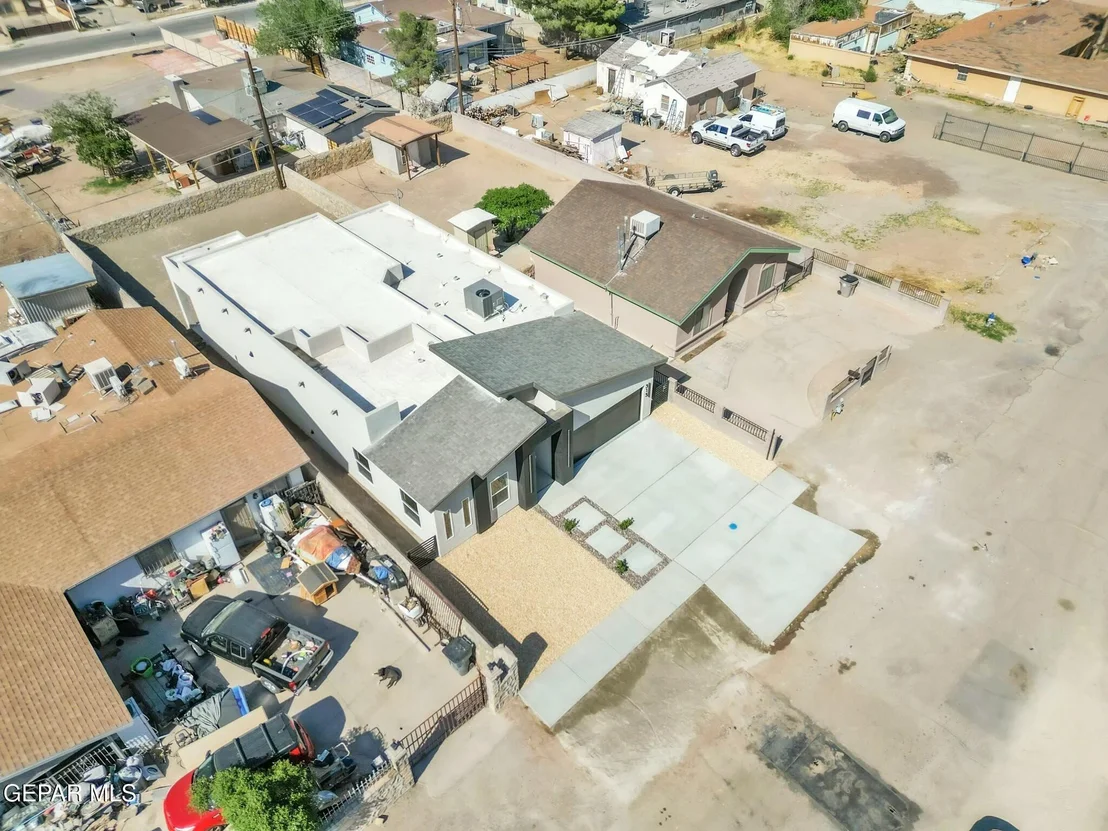 Photo of 313 KITT Road