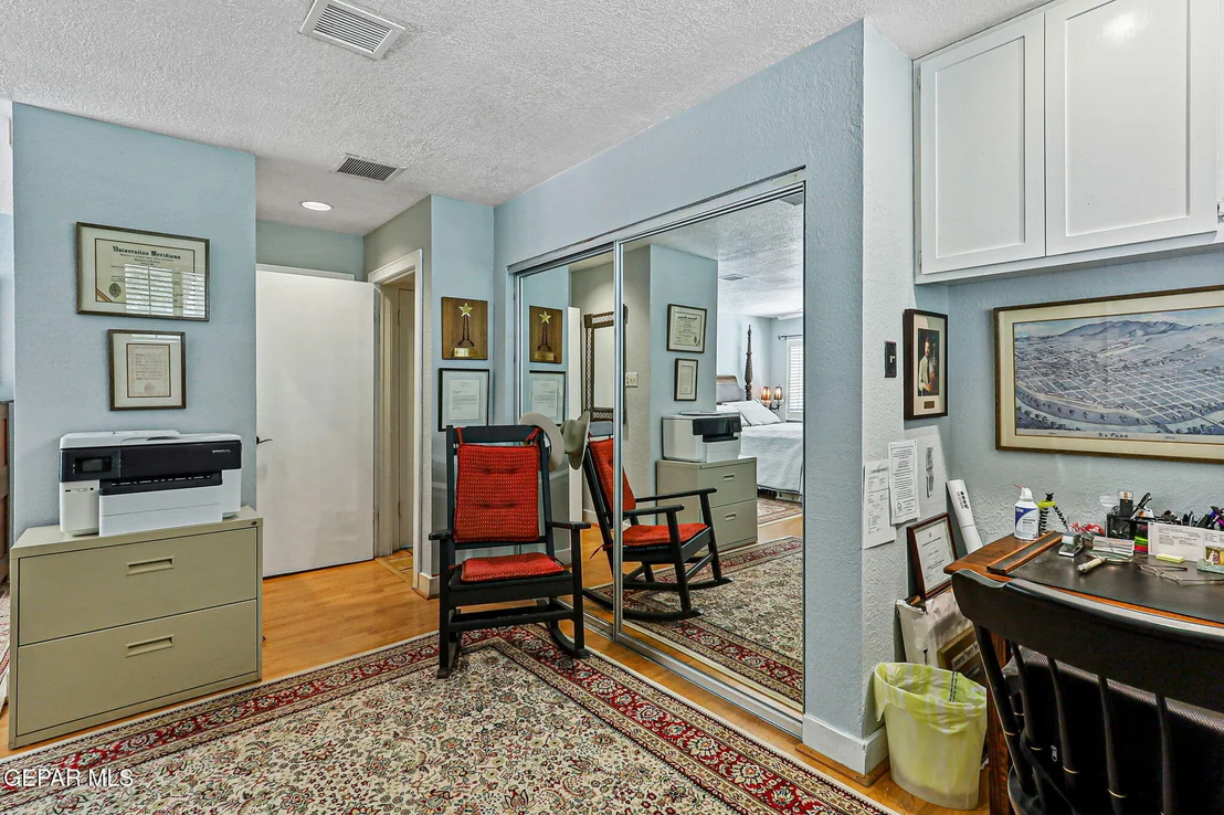 Photo of 4332 DONNYBROOK Place