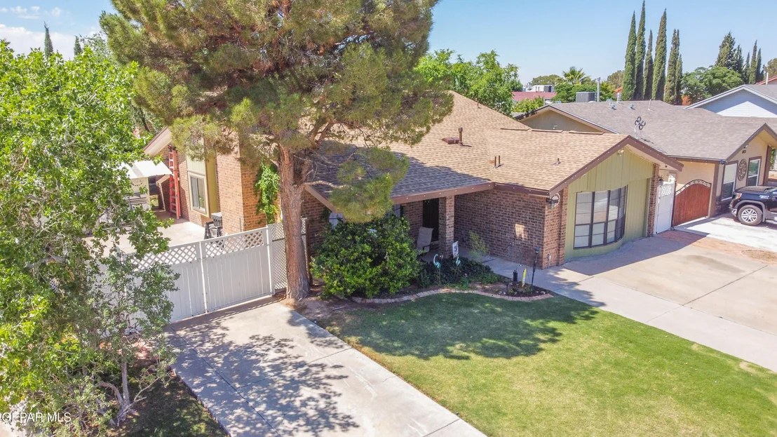 Photo of 11456 LAKE NEMI Drive