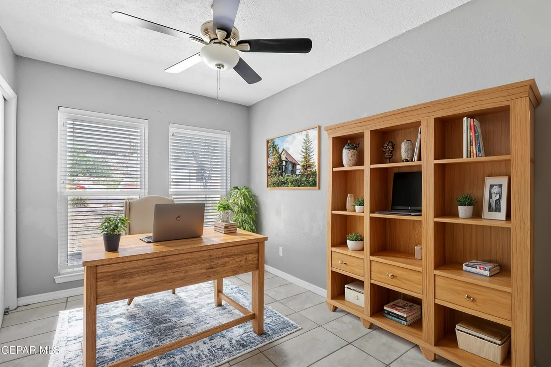 Photo of 237 MOONGLOW Drive