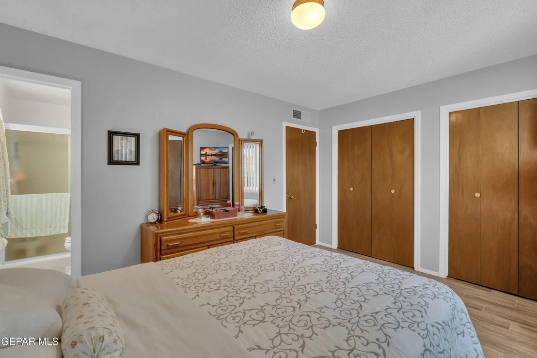 Photo of 5009 MCCORMICK Lane