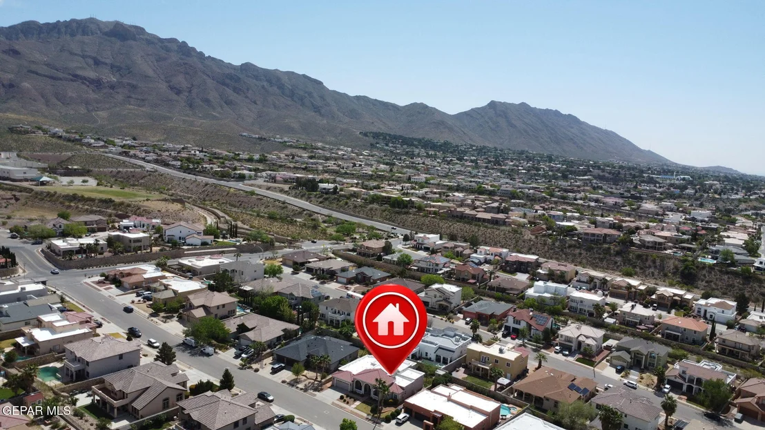 Photo of 6320 FRANKLIN BLUFF Drive