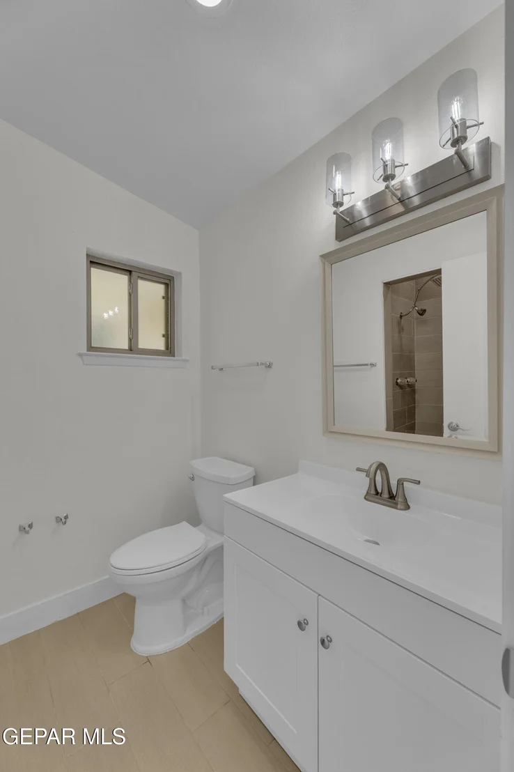 Photo of 10400 LAMBDA Drive