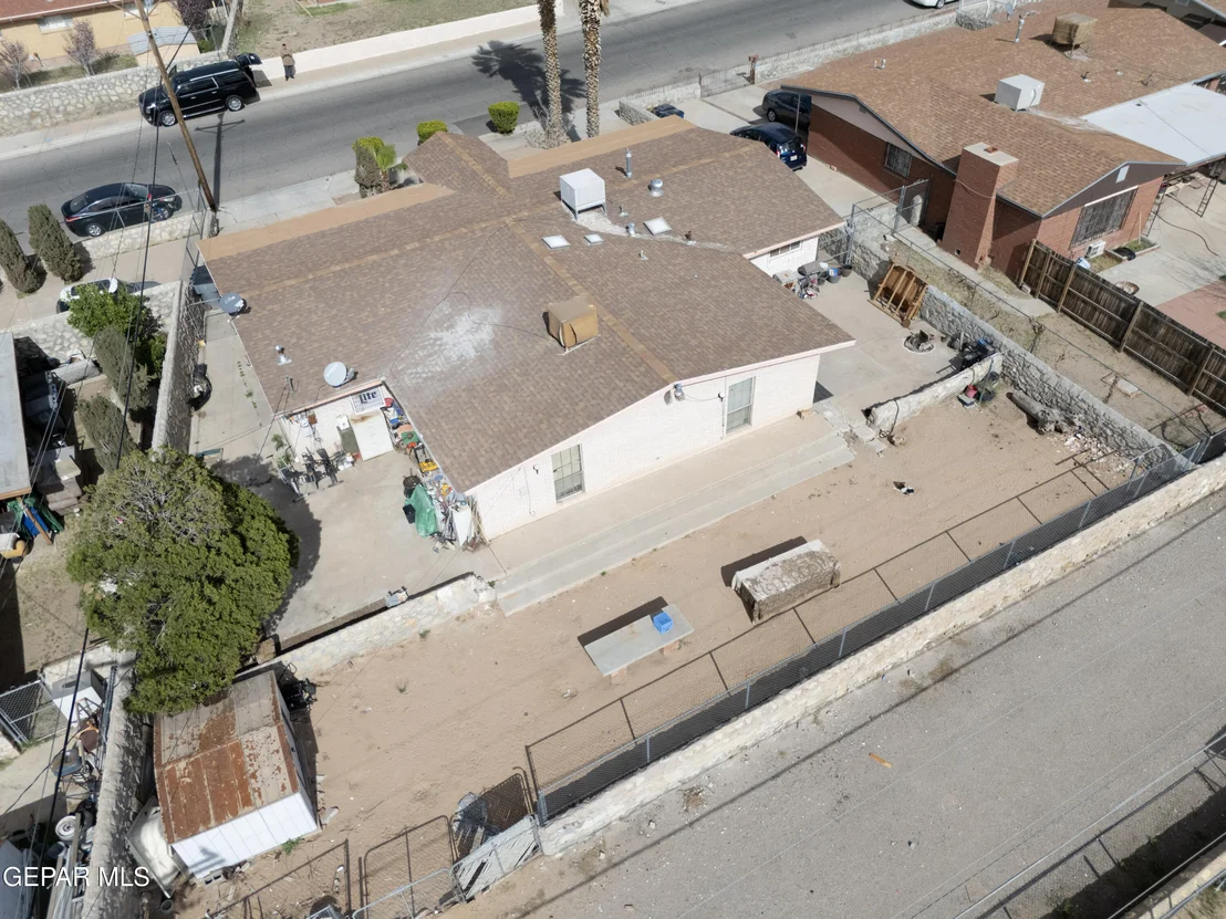 Photo of 8144 BURNHAM Road