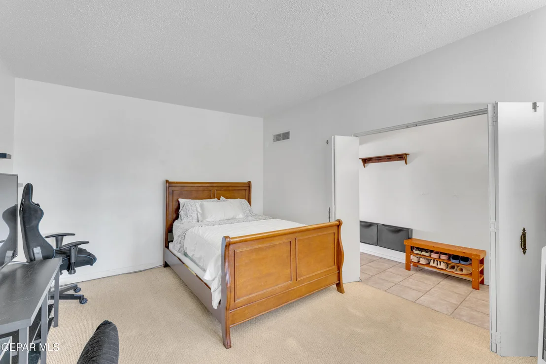 Photo of 10305 ASHWOOD Drive