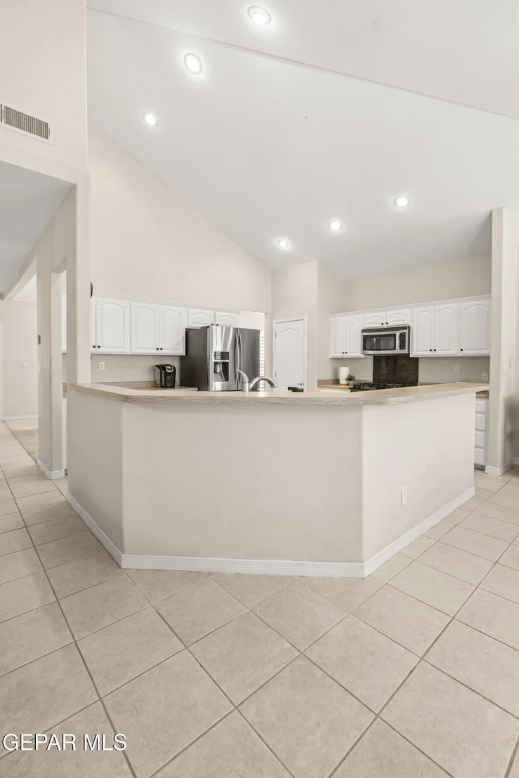 Photo of 6552 ISLA DEL REY Drive