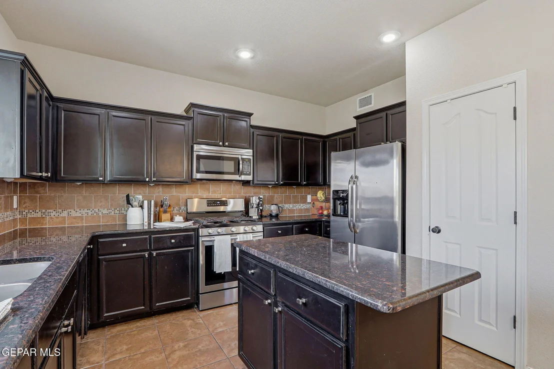 Photo of 14681 HOLSTEINER Court