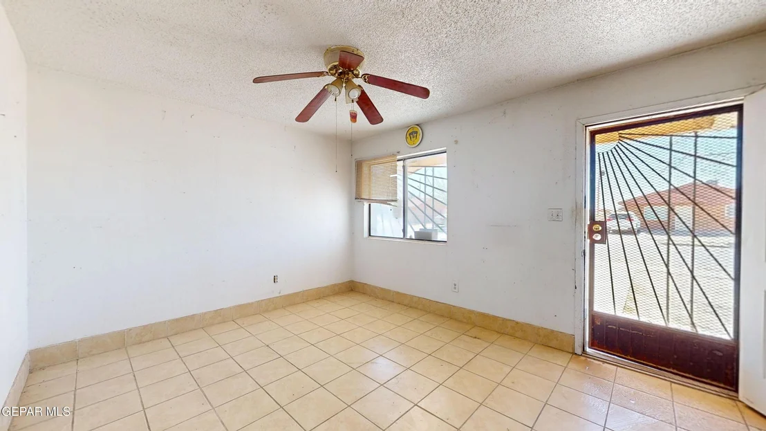 Photo of 810 ELM Street