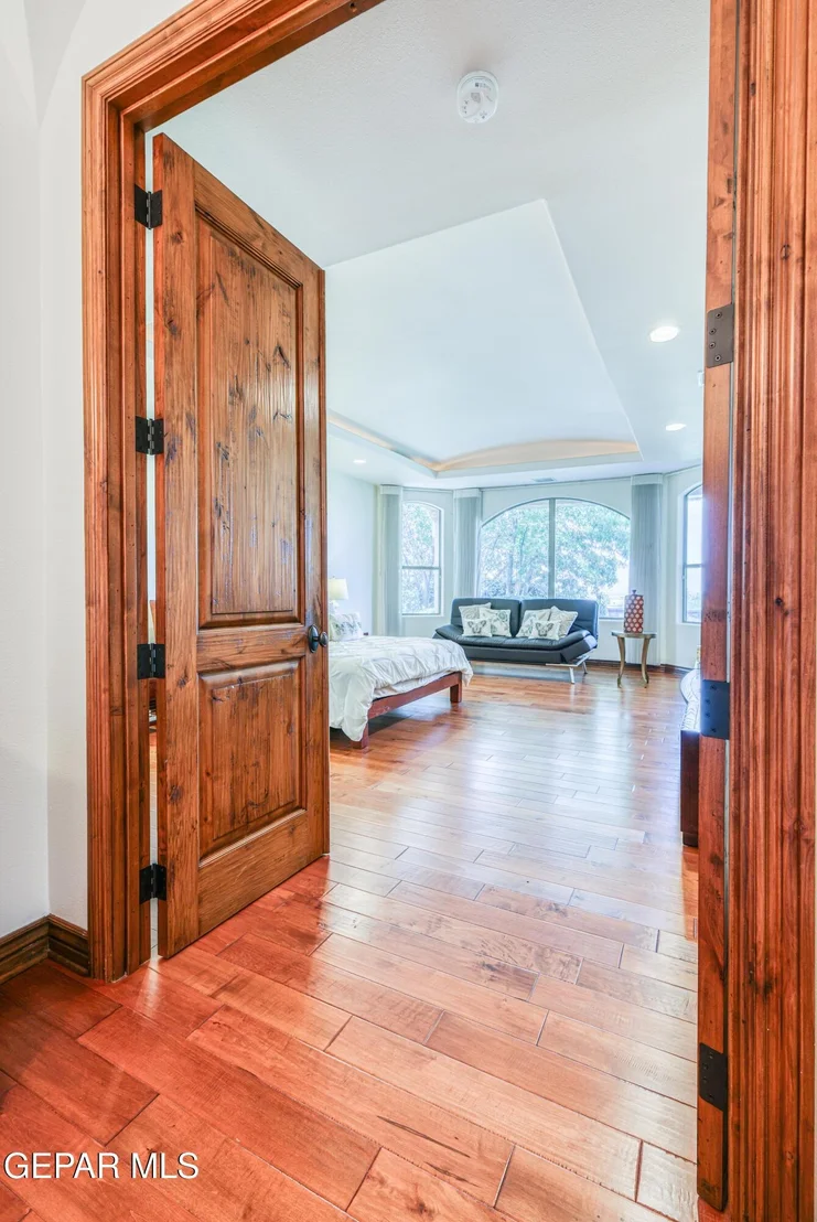 Photo of 6309 VIA SERENA Drive