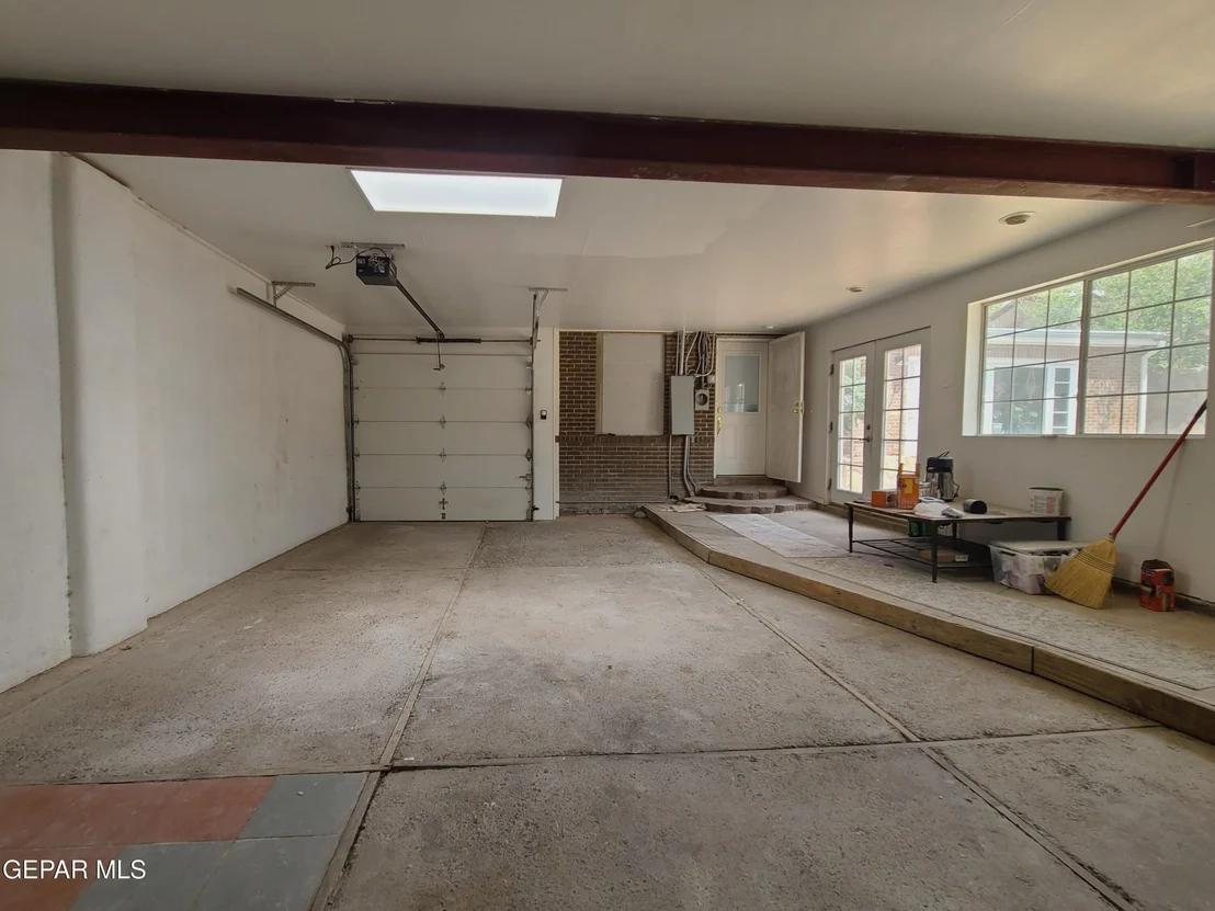 Photo of 602 CINCINNATI Avenue