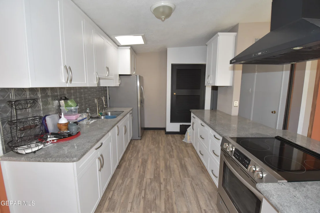 Photo of 5372 CIRCUS Lane