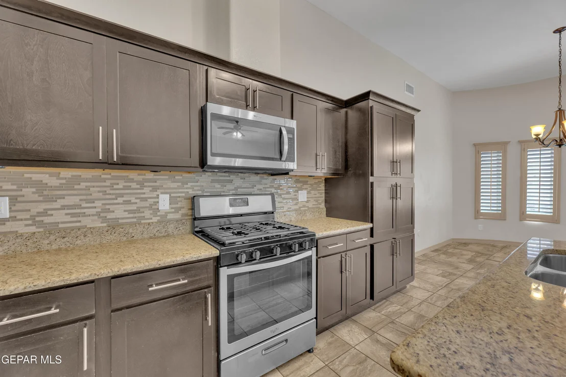 Photo of 7812 ENCHANTED VIEW Drive