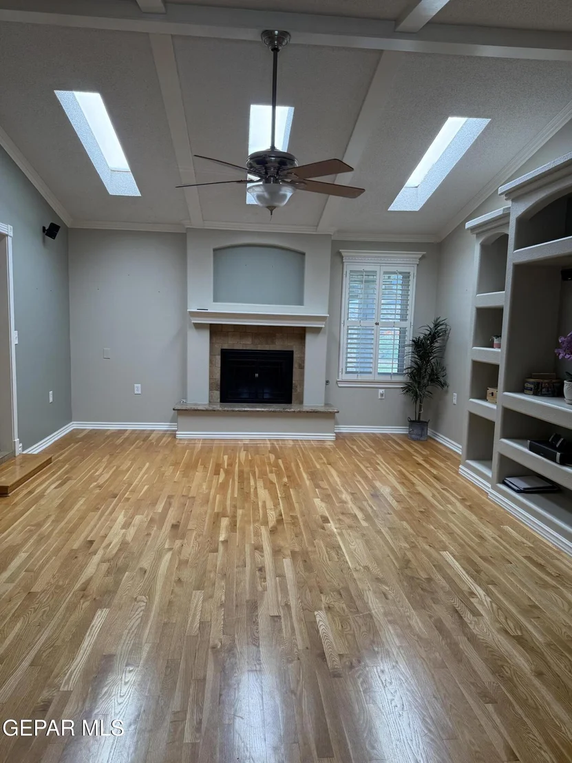 Photo of 3149 EDGEROCK Drive