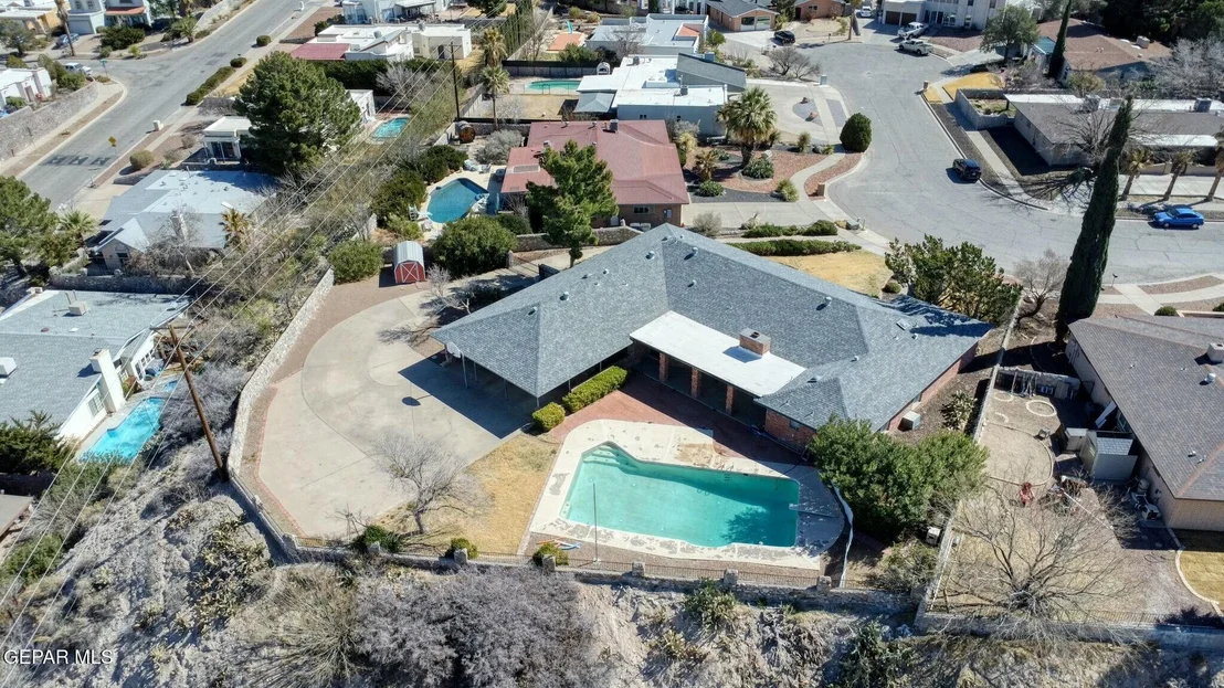 Photo of 913 CORTIJO Drive