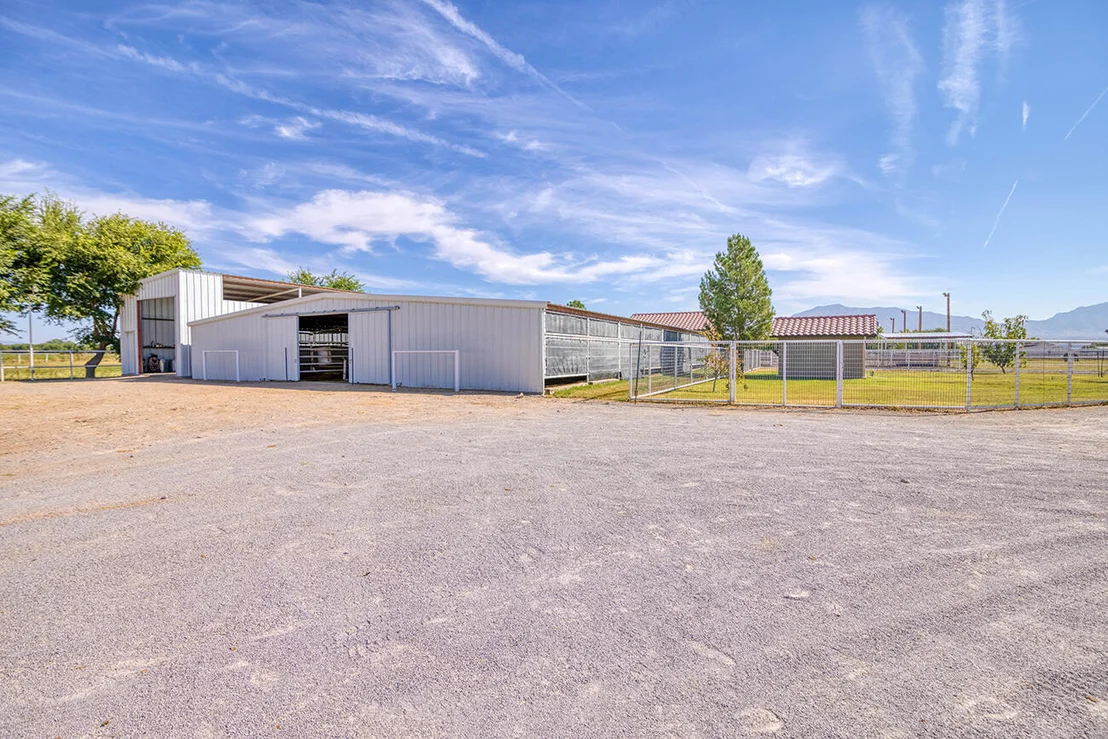Photo of 656 COX Road