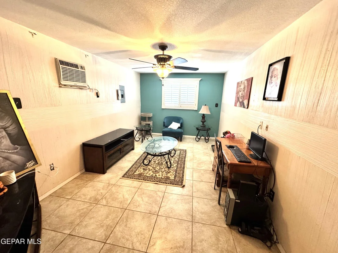 Photo of 6696 Tiger Eye Drive
