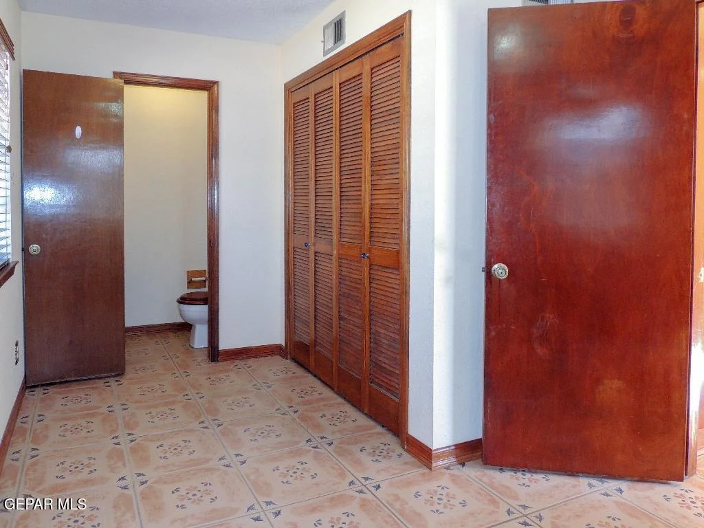 Photo of 1067 Esplanada Circle