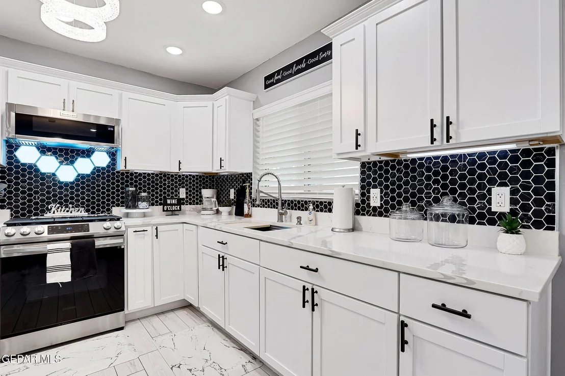 Photo of 7520 Wilcox Drive