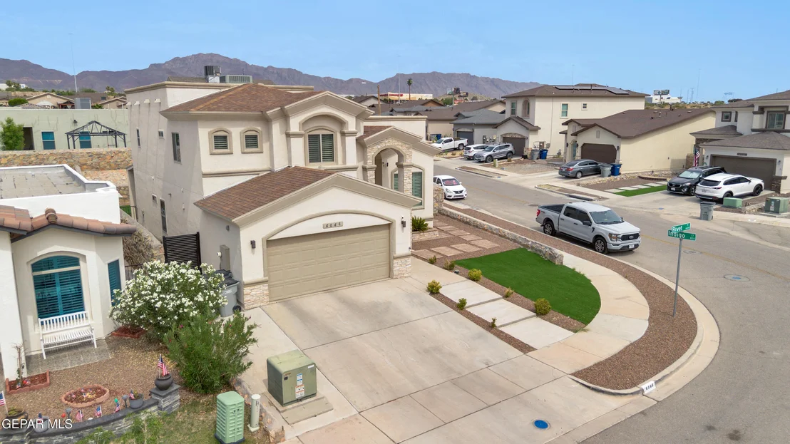 Photo of 6068 RIVET Place