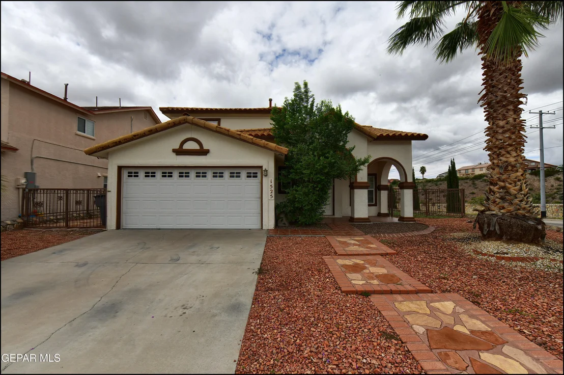 Photo of 1525 Prickley Pear Drive
