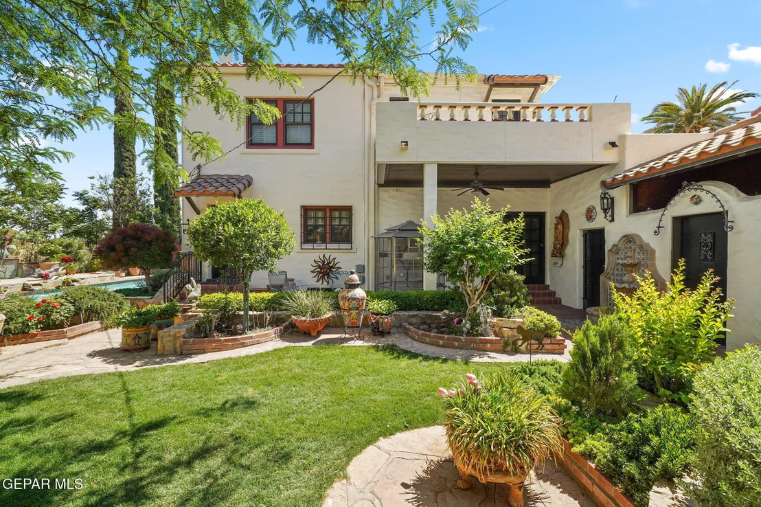 Photo of 3009 SILVER Avenue
