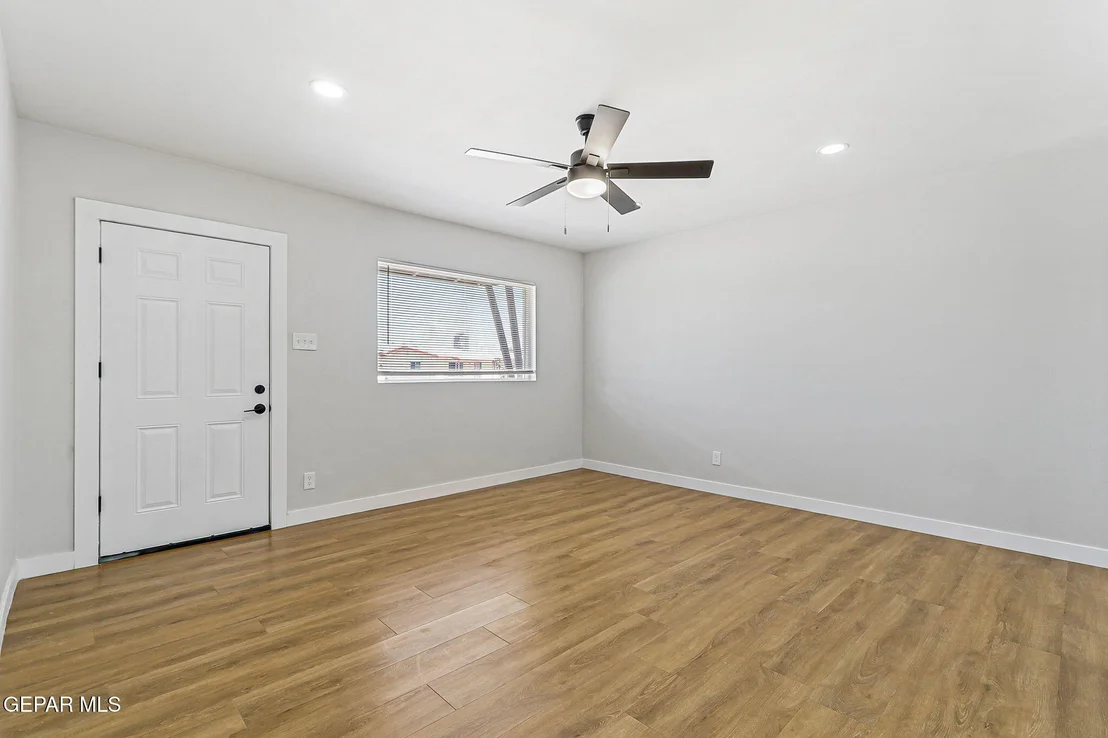 Photo of 5104 Mount Abbott Drive