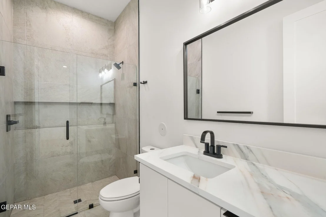 Photo of 5024 JARDINES Place