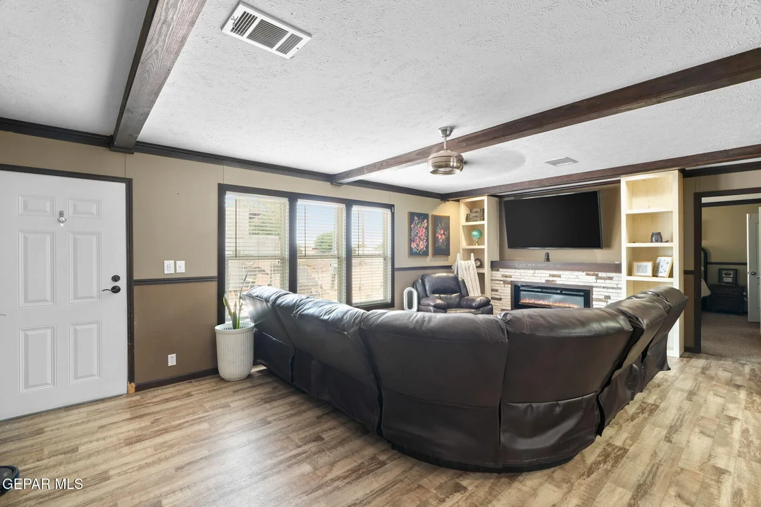 Photo of 3670 WHITETAIL DEER Drive