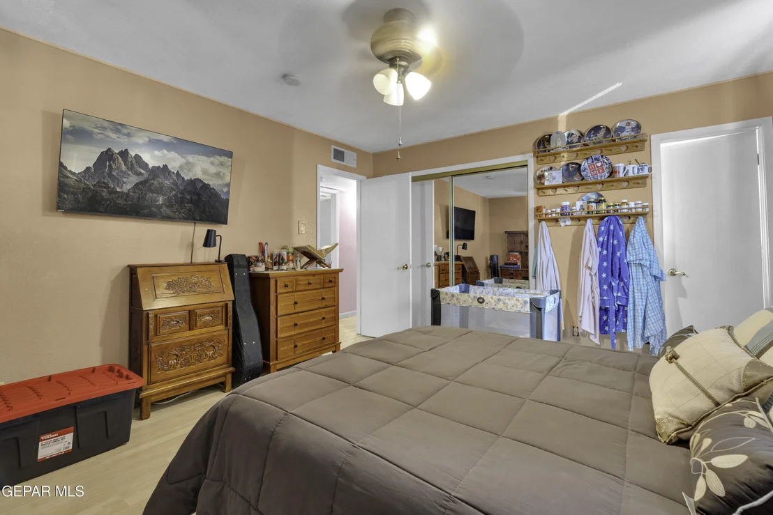 Photo of 608 CENTENNIAL Drive