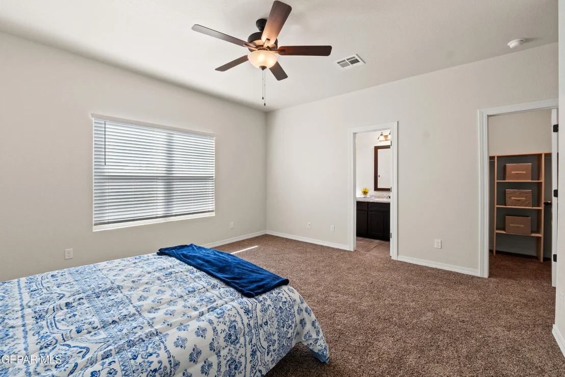 Photo of 325 Sand Gate Drive