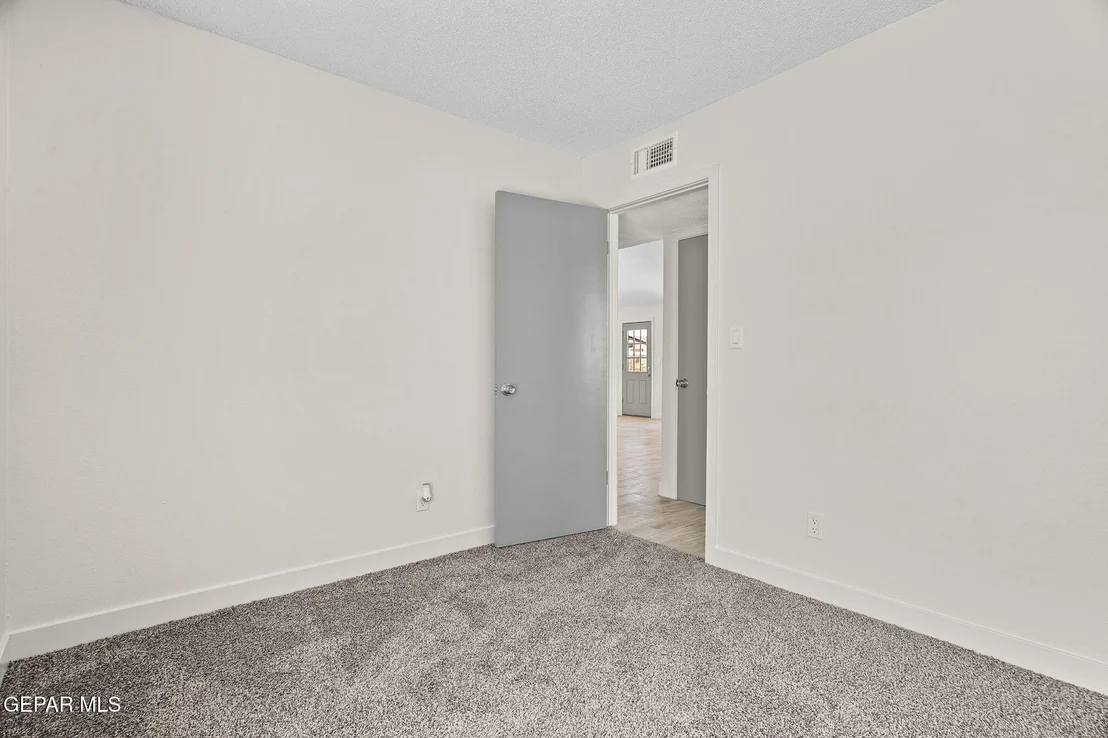 Photo of 1615 BRIAN RAY Circle