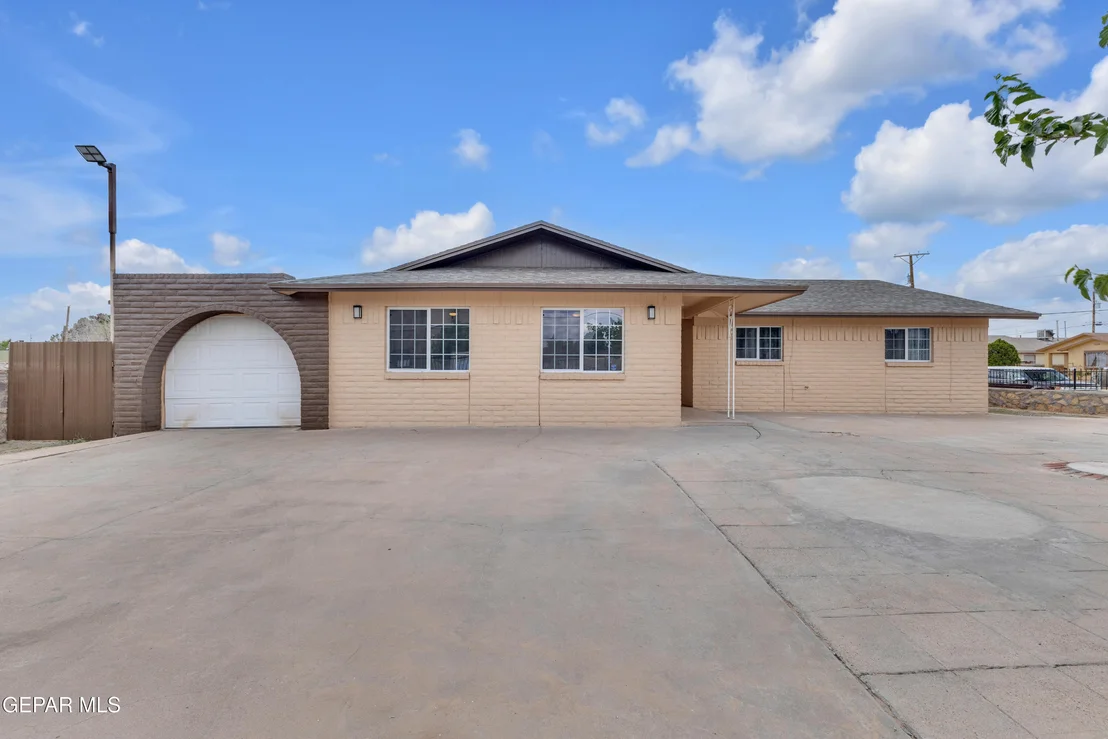 Photo of 589 Gallagher Street