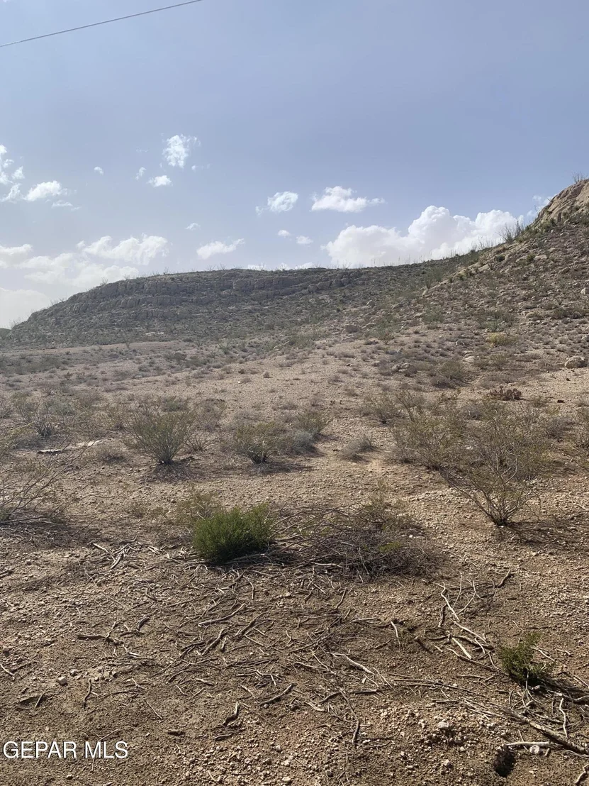 Photo of 17199 Old Butterfield Trail