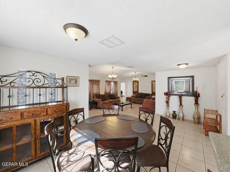 Photo of 445 Suzi Way