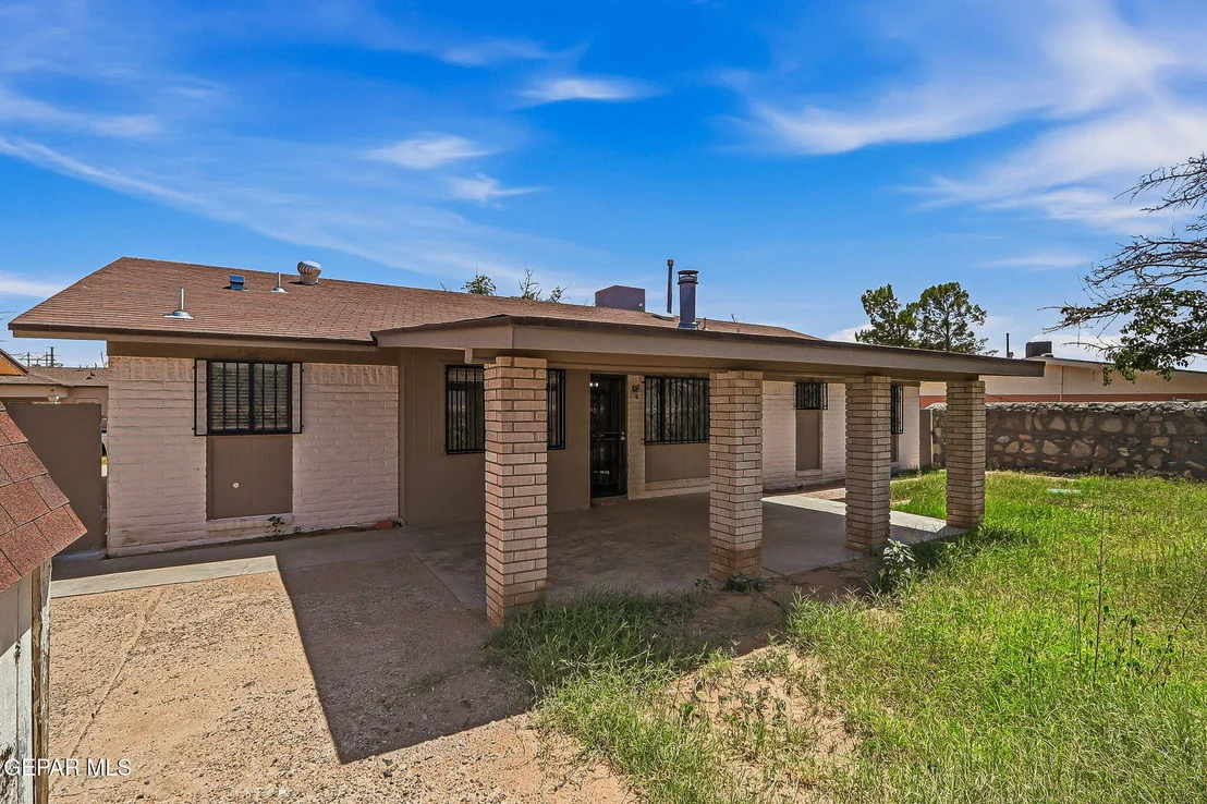 Photo of 2617 AQUATIC Lane