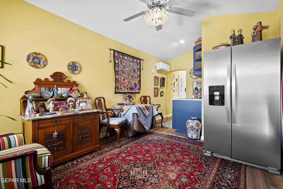 Photo of 1109 WHITAKER Lane