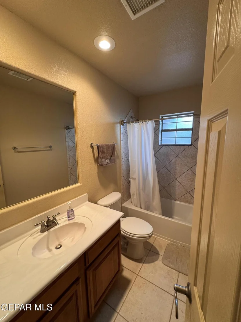 Photo of 6377 FRANKLIN GATE Drive