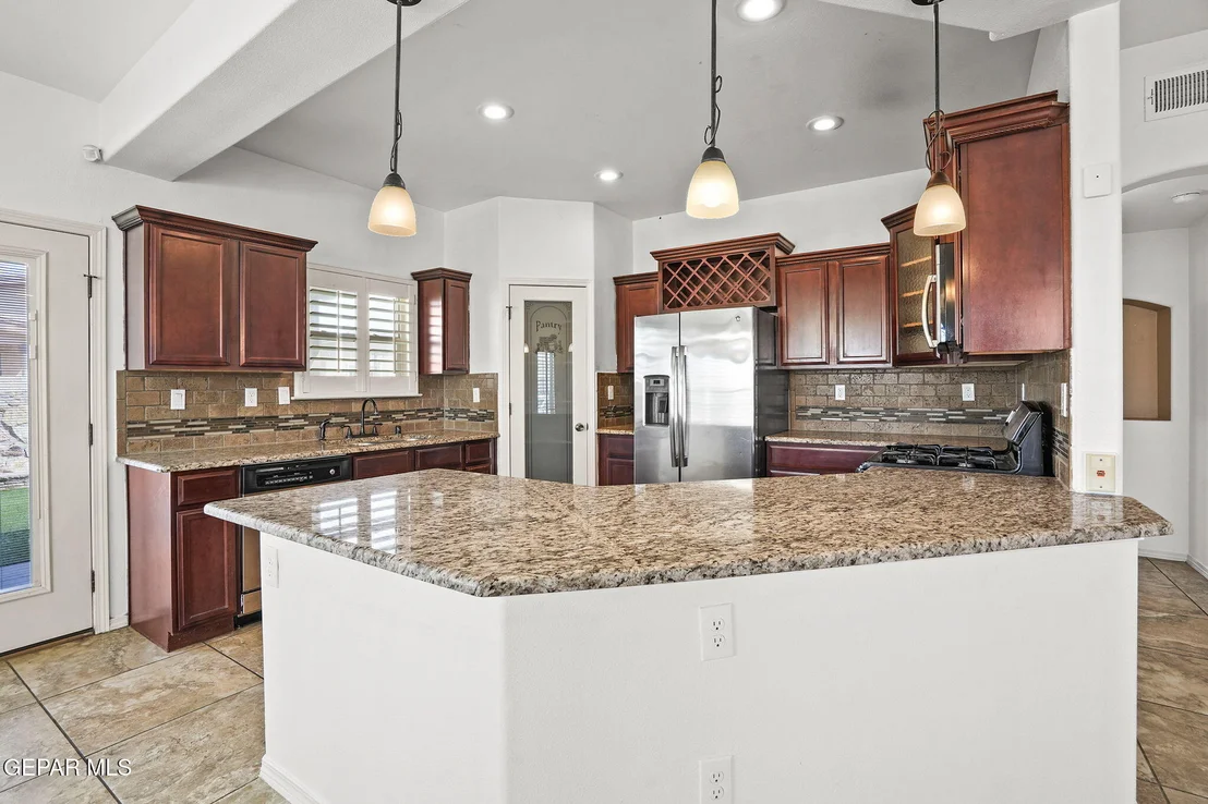 Photo of 3848 LOMA BRISA Drive